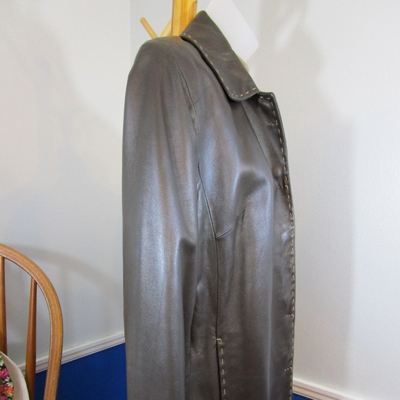 🌟2X Host Pick 🌟 Vintage Lambskin Dark Brown Leather Jacket - Picture 2 of 8